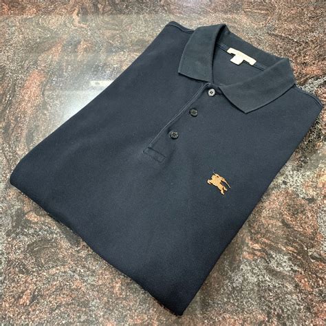 burberry polo with metal logo